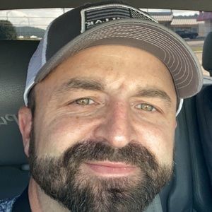 Meet your Posher, Aaron